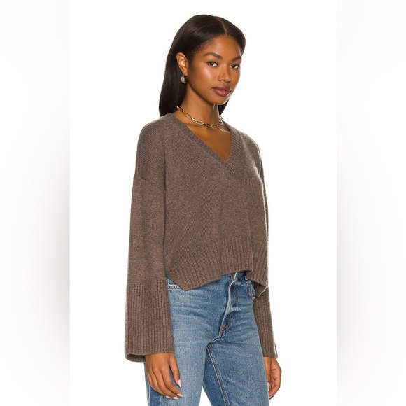 L'Academie Sweaters - L’Academie Corrina Sweater